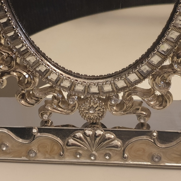 Decorative mini vanity mirror - Picture 3 of 4